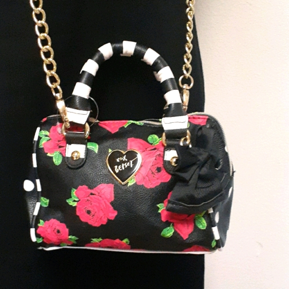 Betsy Johnson crossbody bag
